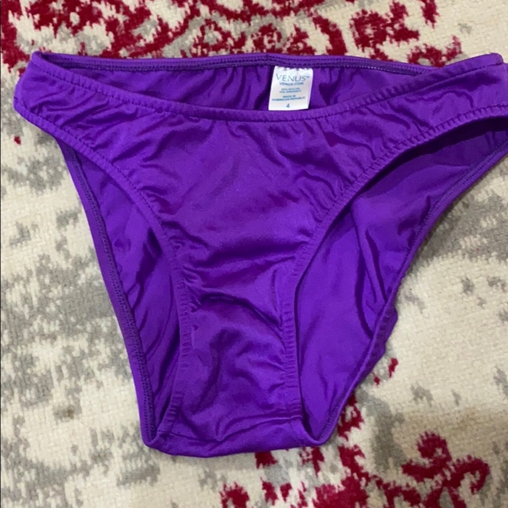 Venus bikini bottom